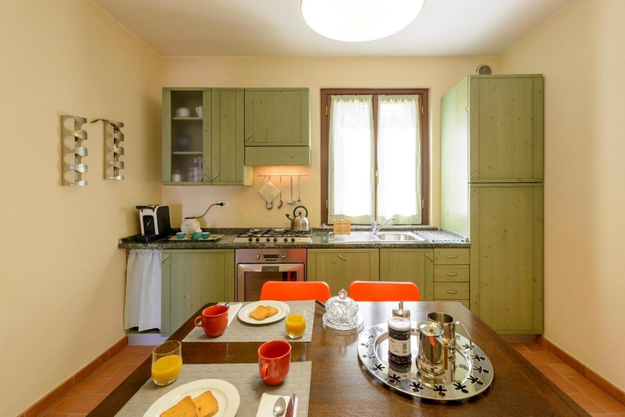 La Casa Di Claudia Villa กุบบีโอ ภายนอก รูปภาพ