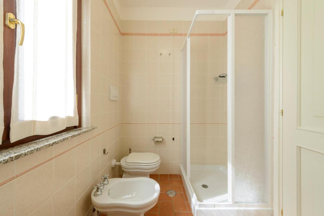 La Casa Di Claudia Villa กุบบีโอ ภายนอก รูปภาพ